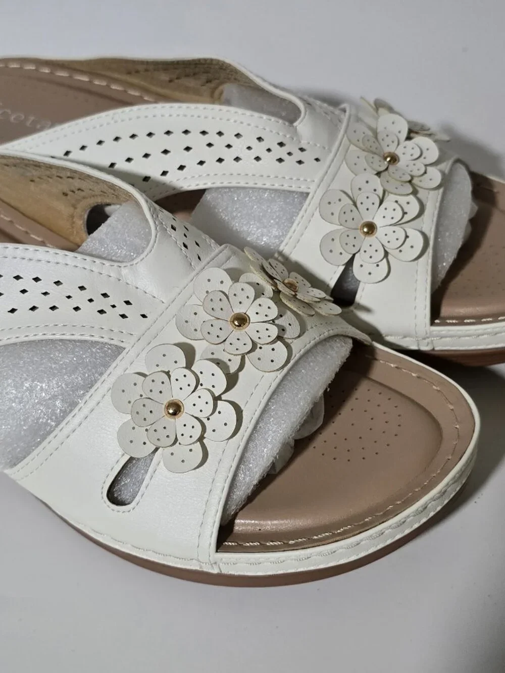 Size 44 White Ecetana Sandal Slide (New)